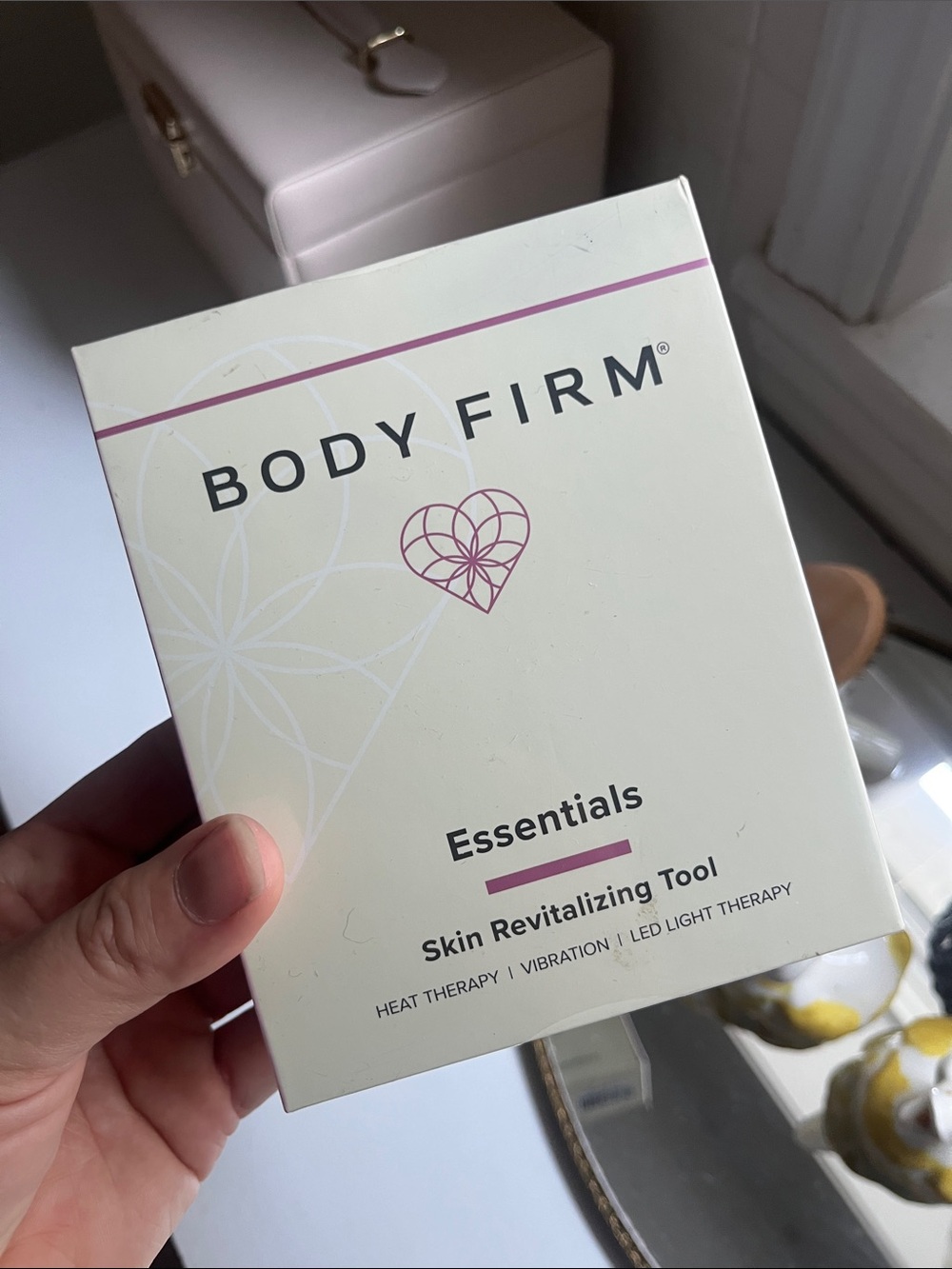 Body firm essentials skin revitalizing facial tool